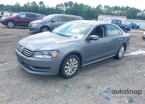 2013 Volkswagen Passat 2.5L Wolfsburg Edition из США, поврежденный, VIN 1VWAH7A39DC141018